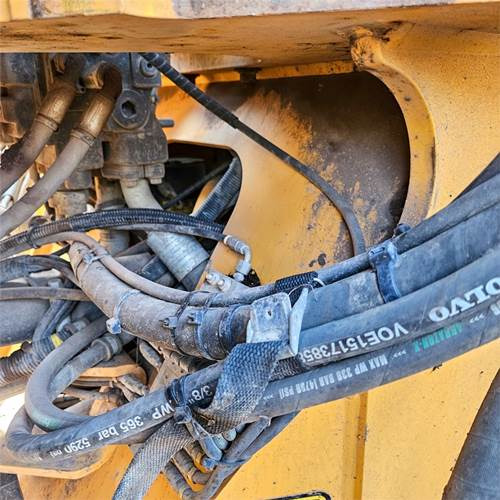 Wheel loader Volvo L90 H