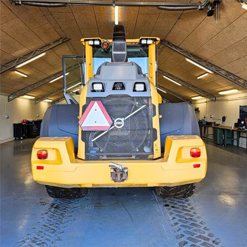 Wheel loader Volvo L90 H