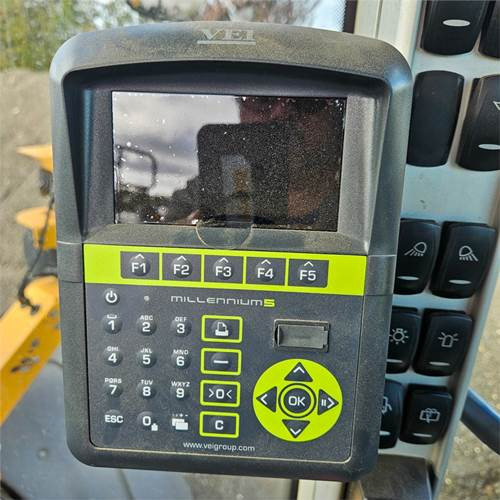 Wheel loader Volvo L90 H