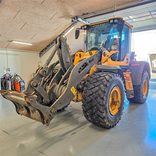 Wheel loader Volvo L90 H
