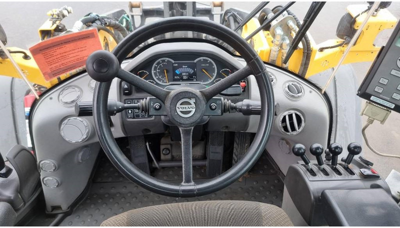 Wheel loader Volvo L90 H, Hjullastare ''SÅLD''