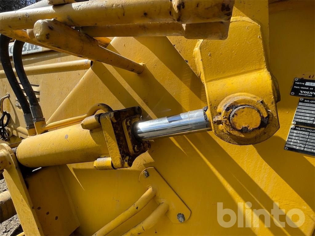 Wheel loader Volvo LM 641 med utrustning