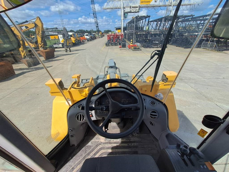 Wheel loader Volvo L 105