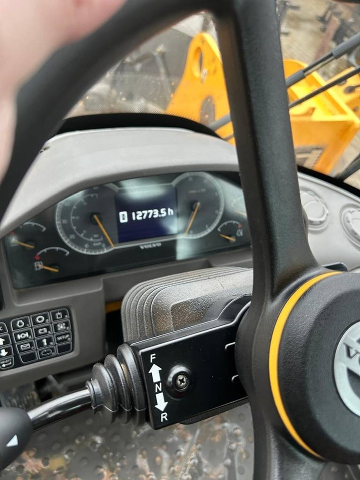 Wheel loader Volvo L 110 H