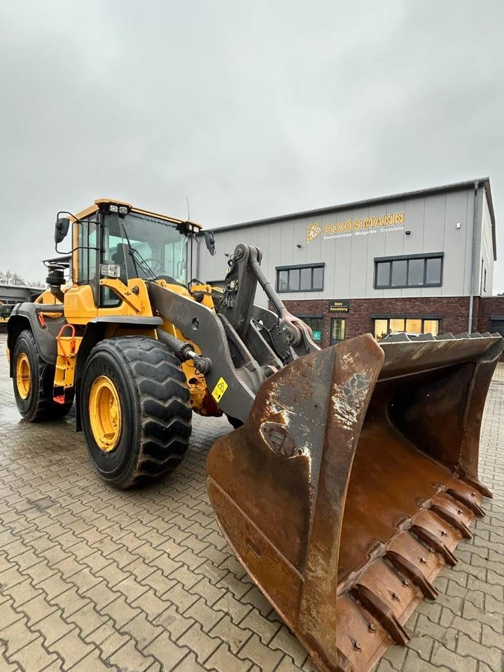 Wheel loader Volvo L 110 H