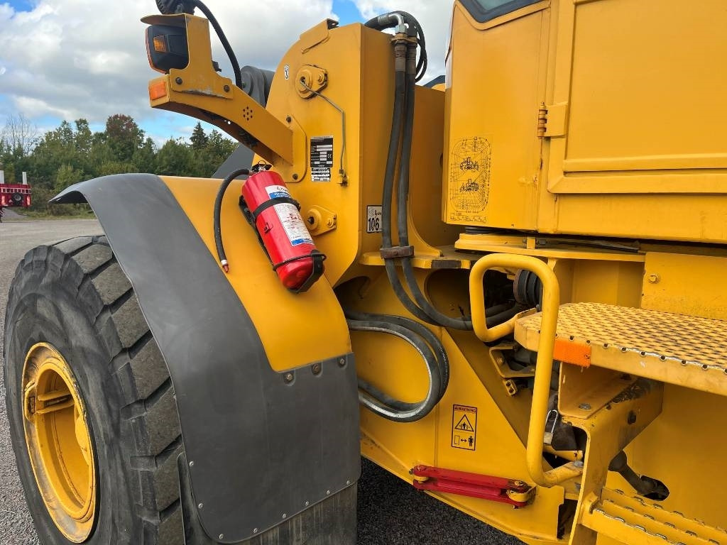 Wheel loader Volvo L 120 E