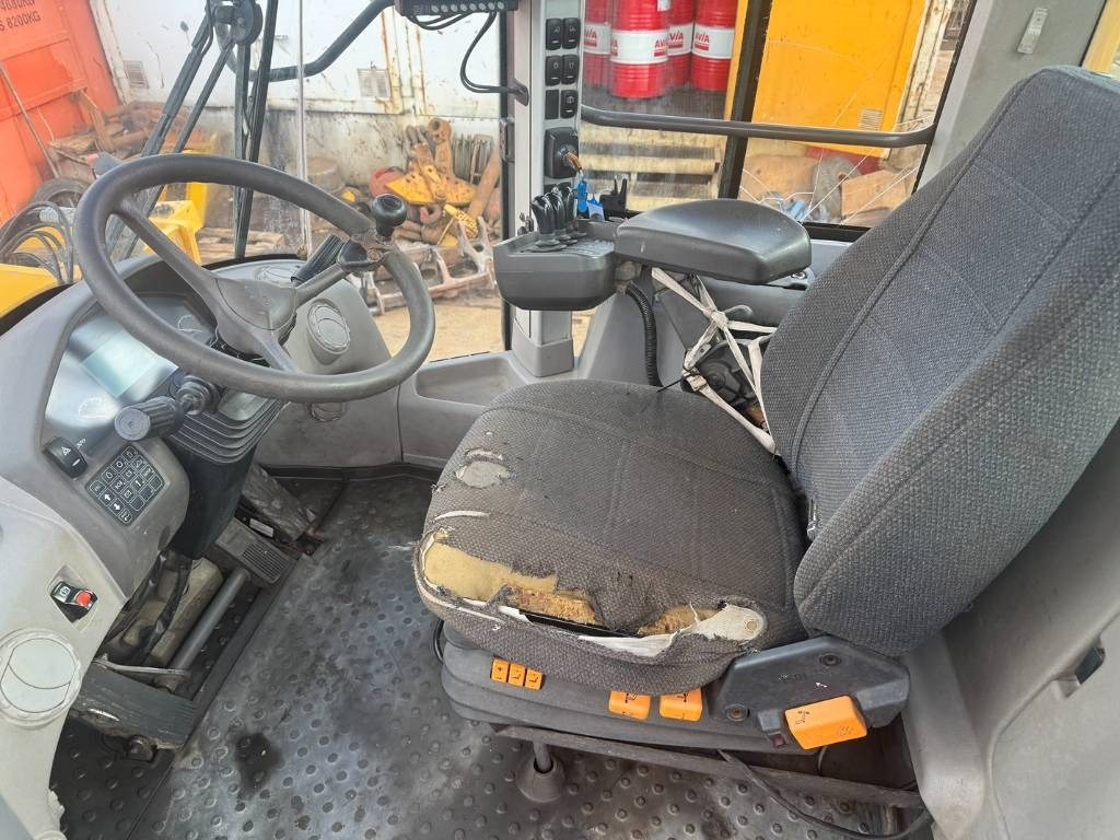 Wheel loader Volvo L 120 G