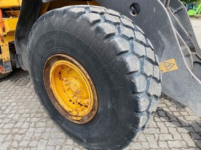 Wheel loader Volvo L 120 H MIETE / RENTAL (12001931)