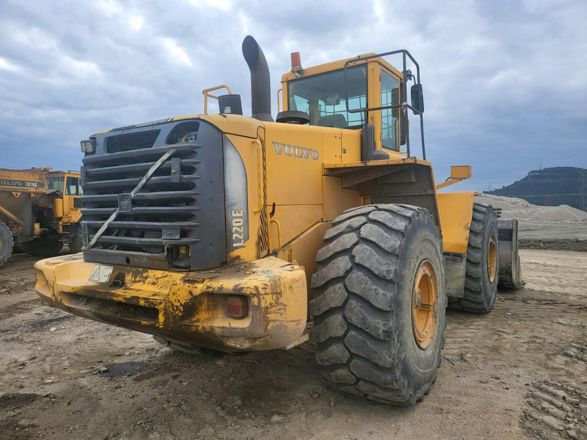 Wheel loader Volvo L 220 E
