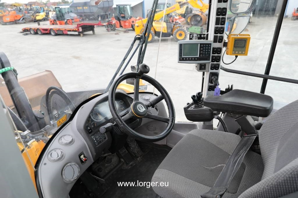 Wheel loader Volvo L 220 H