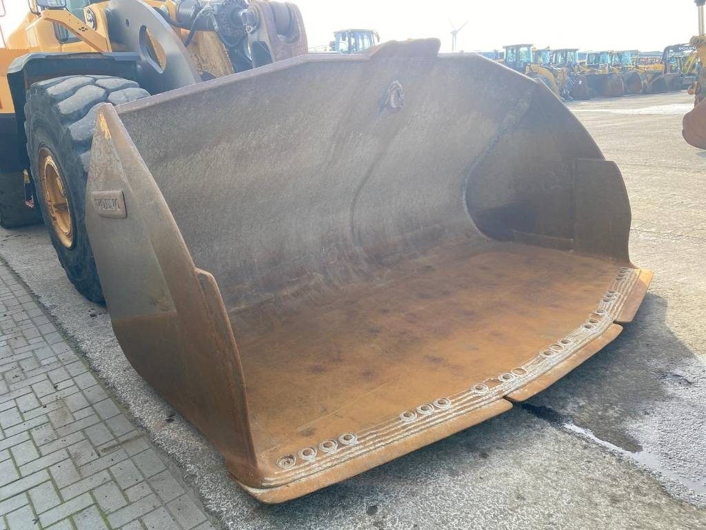 Wheel loader Volvo L 260 H (CDC + BSS)