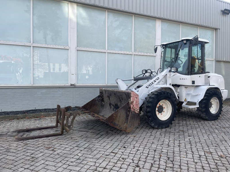 Wheel loader Volvo L 30 G 2020 CE