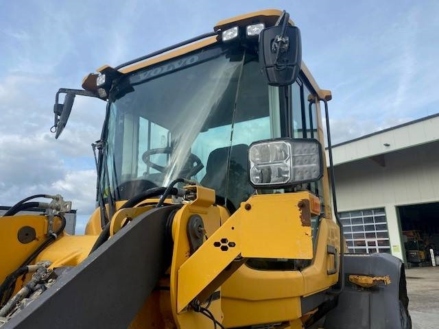 Wheel loader Volvo L 60 H (12005532)