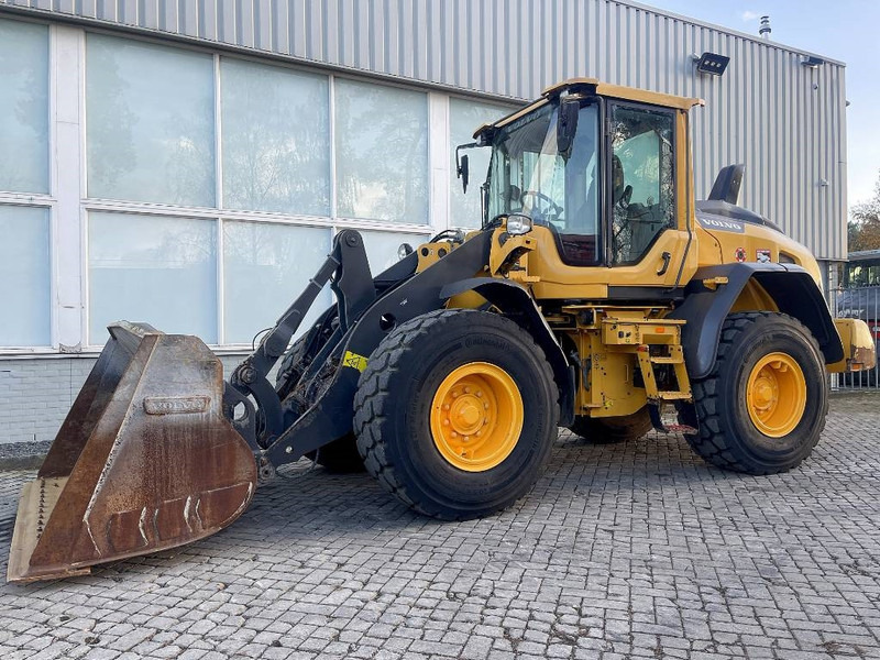 Wheel loader Volvo L 60 H (ONLY 5667H)
