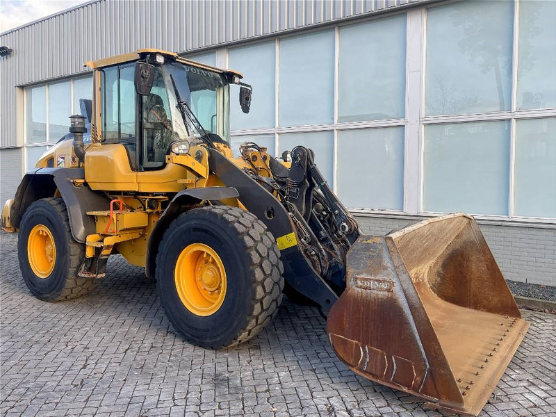 Wheel loader Volvo L 60 H (ONLY 5667H)
