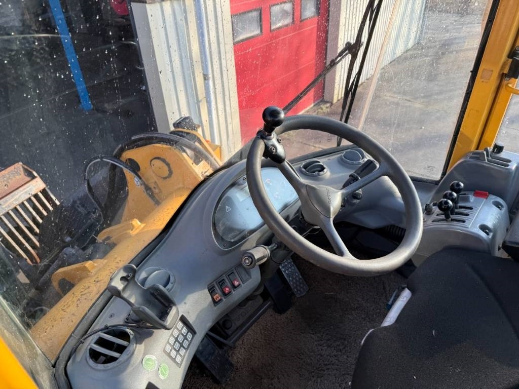 Wheel loader Volvo L 70 D