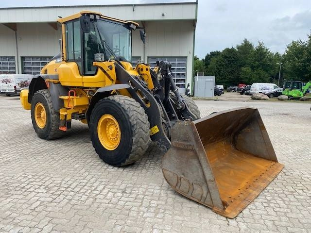 Wheel loader Volvo L 70 H MIETE / RENTAL (12005472)