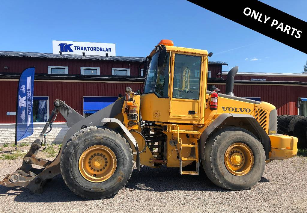 Wheel loader Volvo L 90 E Dismantled: only spare parts