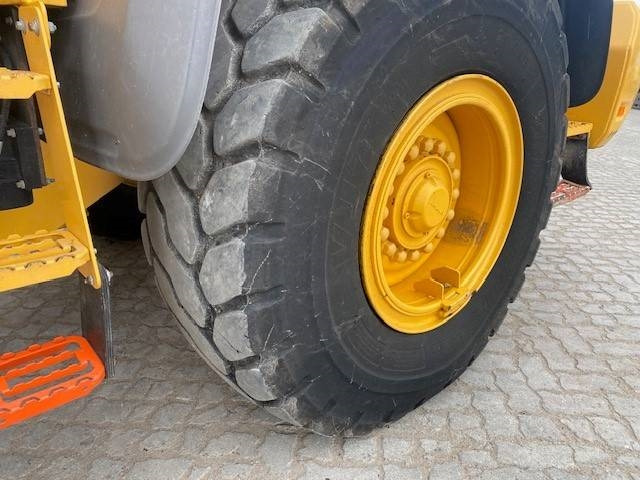 Wheel loader Volvo L 90 H MIETE / RENTAL (12001013)