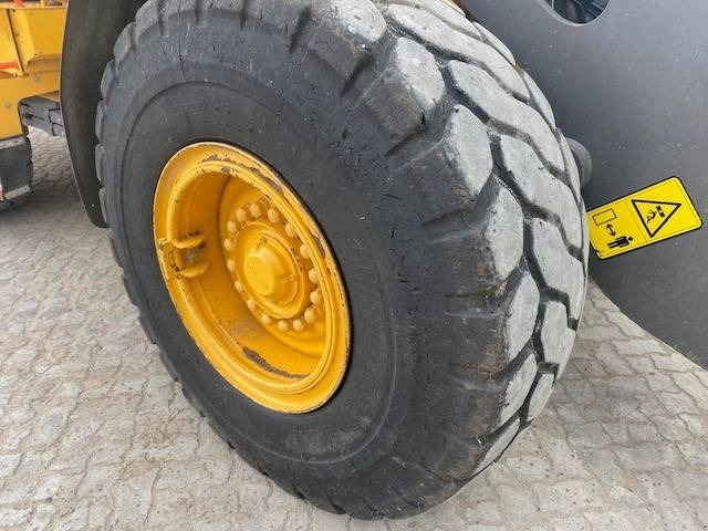 Wheel loader Volvo L 90 H MIETE / RENTAL (12001013)