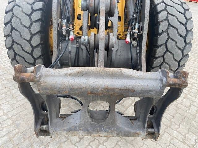 Wheel loader Volvo L 90 H MIETE / RENTAL (12001013)