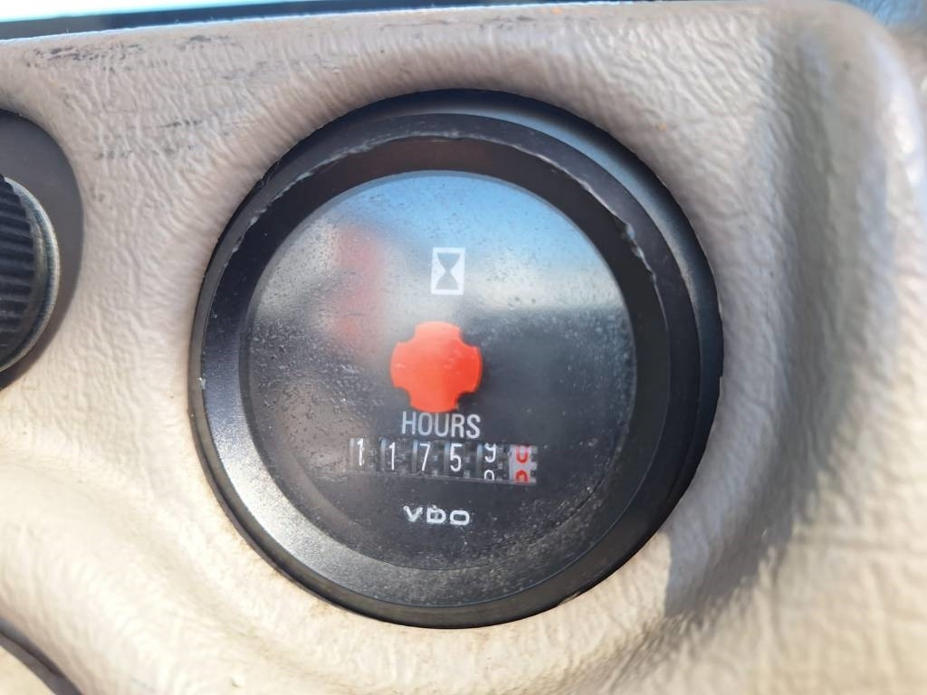 Wheel loader Volvo MYYTY! SOLD! L60G VIPUOHJAUS