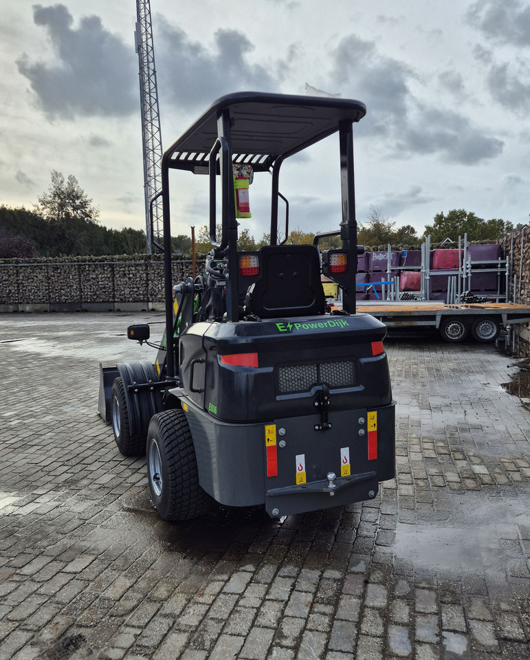 Wheel loader WCM-606