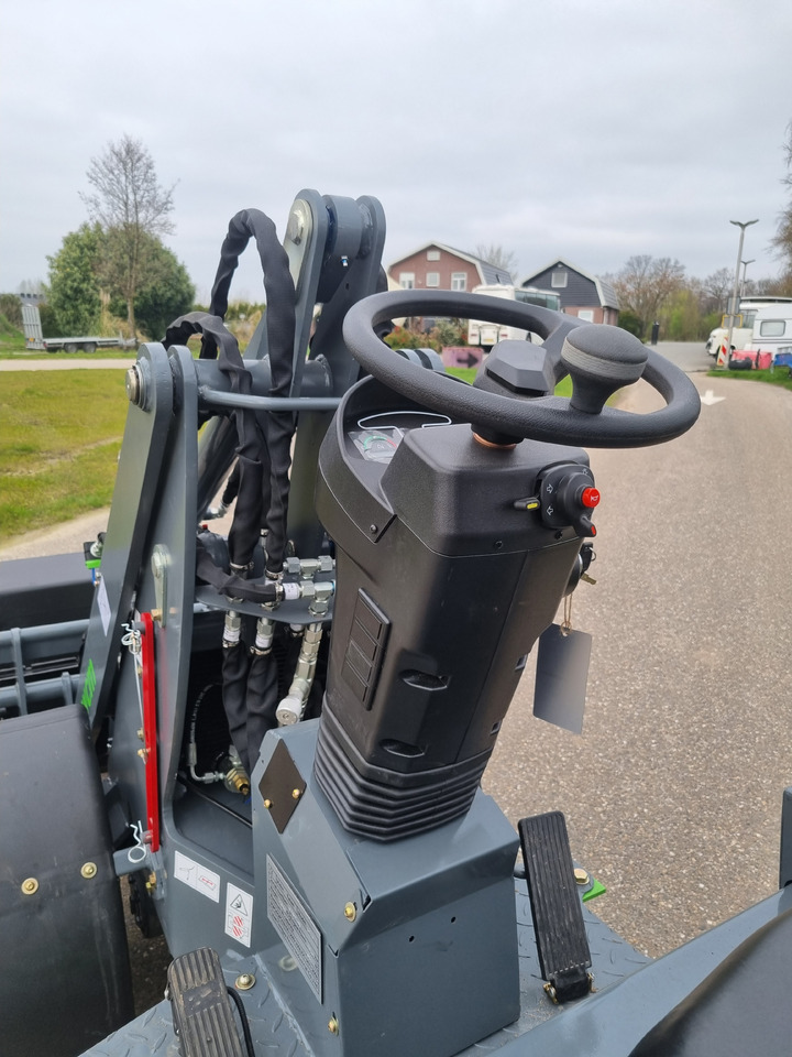 Wheel loader WCM L1460