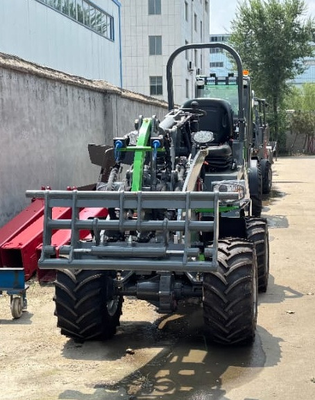 Wheel loader WCM -L1812