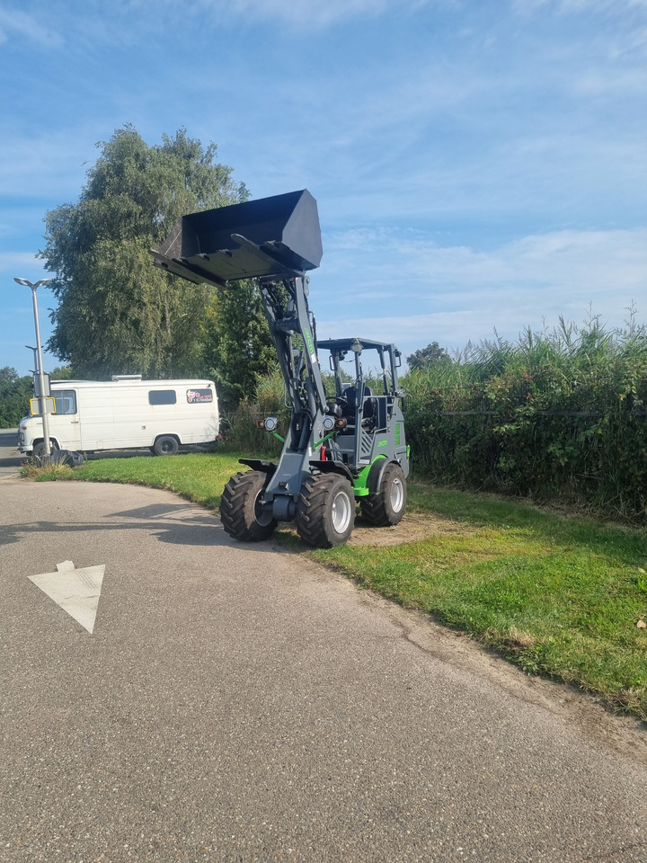 Wheel loader WCM L2312