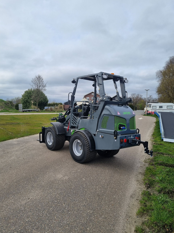 Wheel loader WCM - L2316