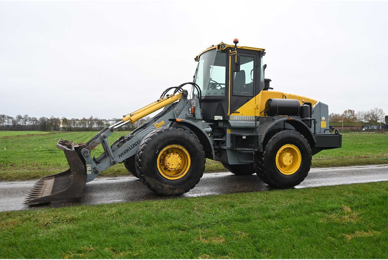 Wheel loader WERKLUST - 2001 - WG18D - SHOVEL