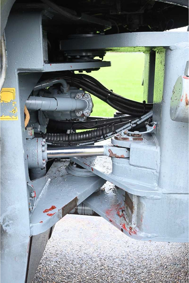 Wheel loader WERKLUST - 2001 - WG18D - SHOVEL