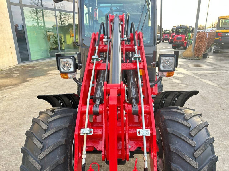 Wheel loader WOLF MINI 780H