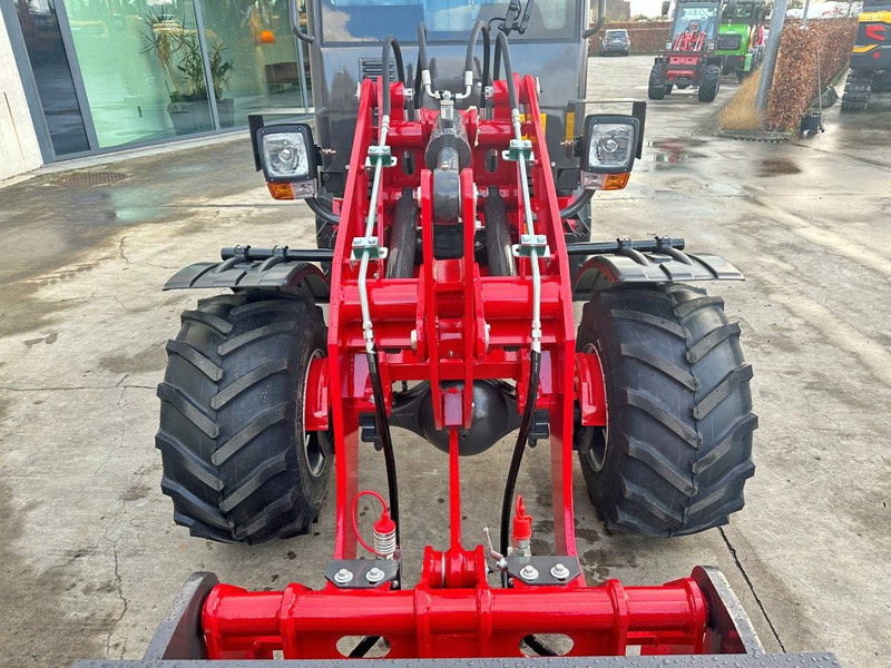 Wheel loader WOLF MINI 780T