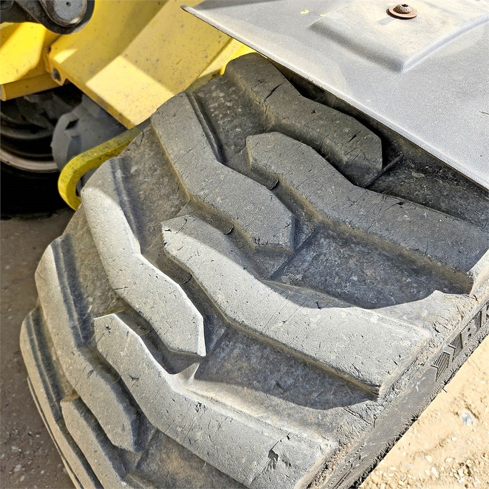 Wheel loader Wacker Neuson WL 32/RL30