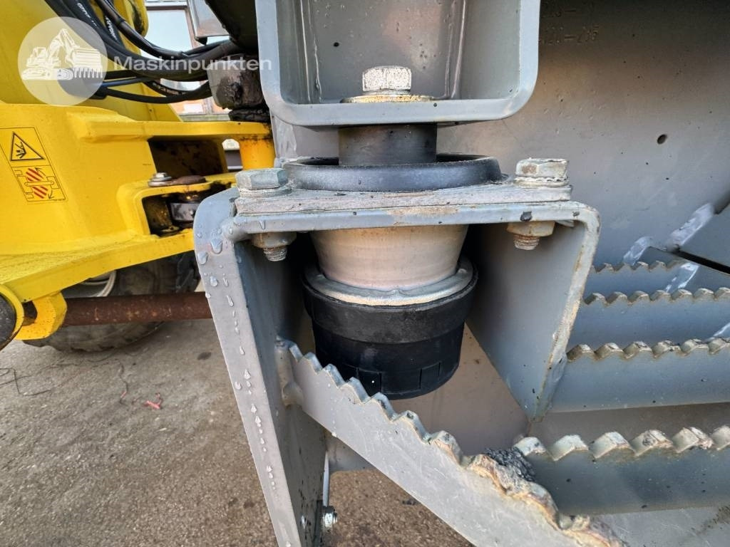 Wheel loader Wacker Neuson WL 52