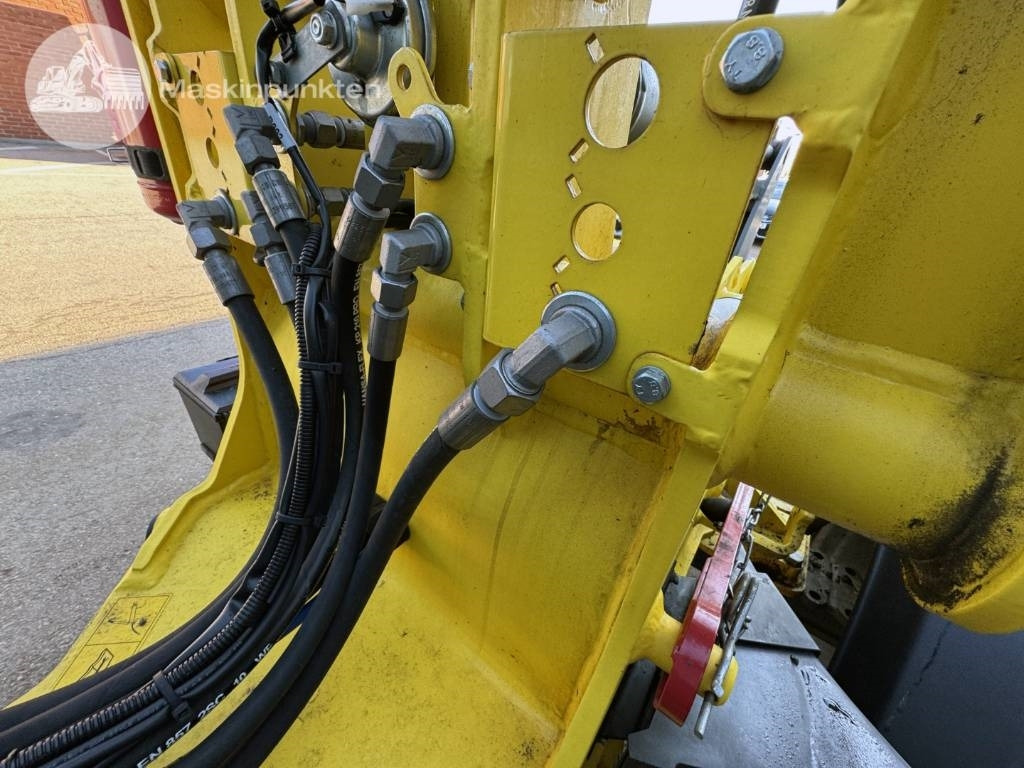 Wheel loader Wacker Neuson WL 52