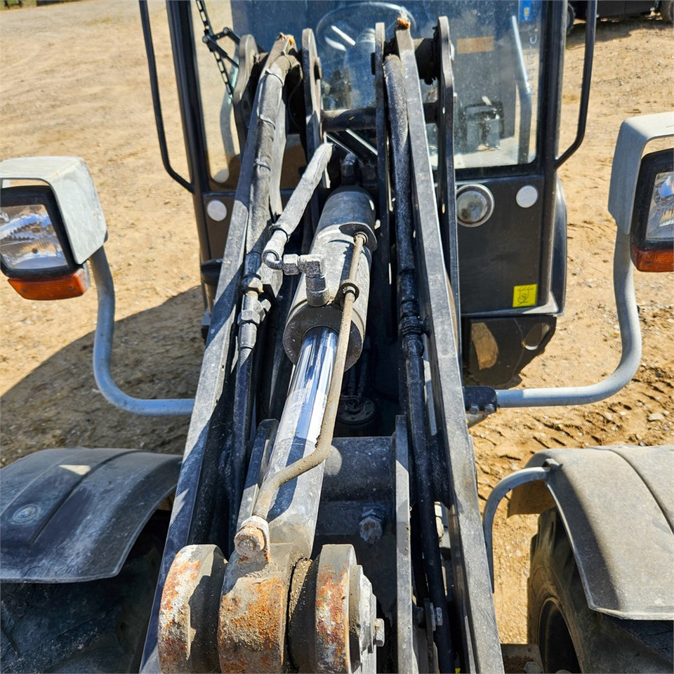 Wheel loader Weidemann 2070 CX