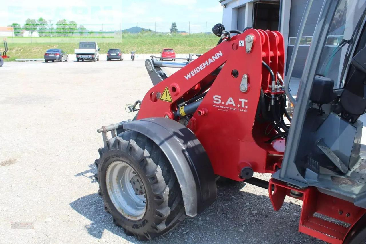 Wheel loader Weidemann 2070 cx 50