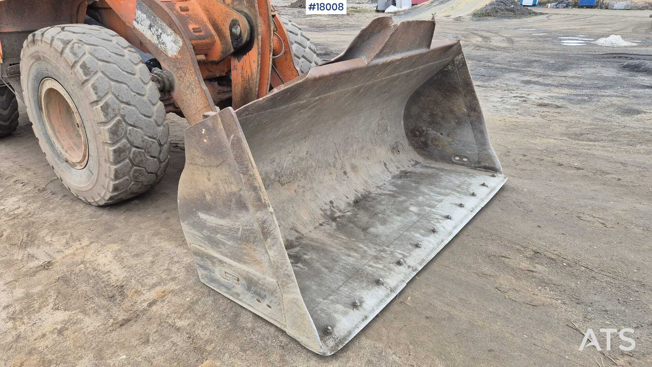 Wheel loader Wheel loader DOOSAN DL250 (2012) + weight