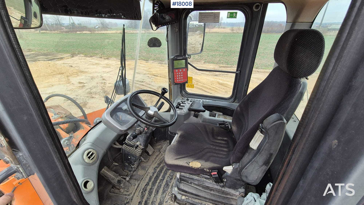 Wheel loader Wheel loader DOOSAN DL250 (2012) + weight