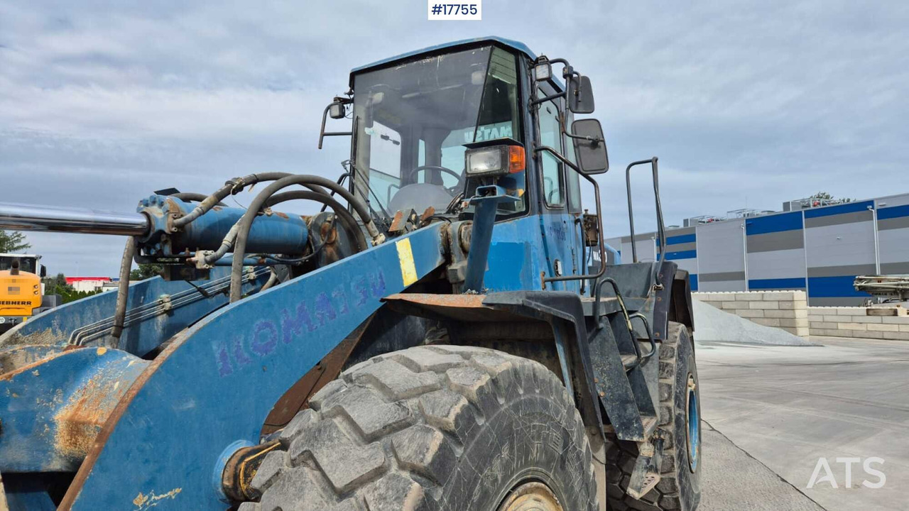 Wheel loader Wheel loader KOMATSU WA380 5H (2002)
