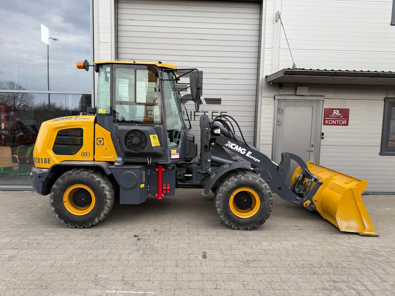 Wheel loader XCMG XC916E