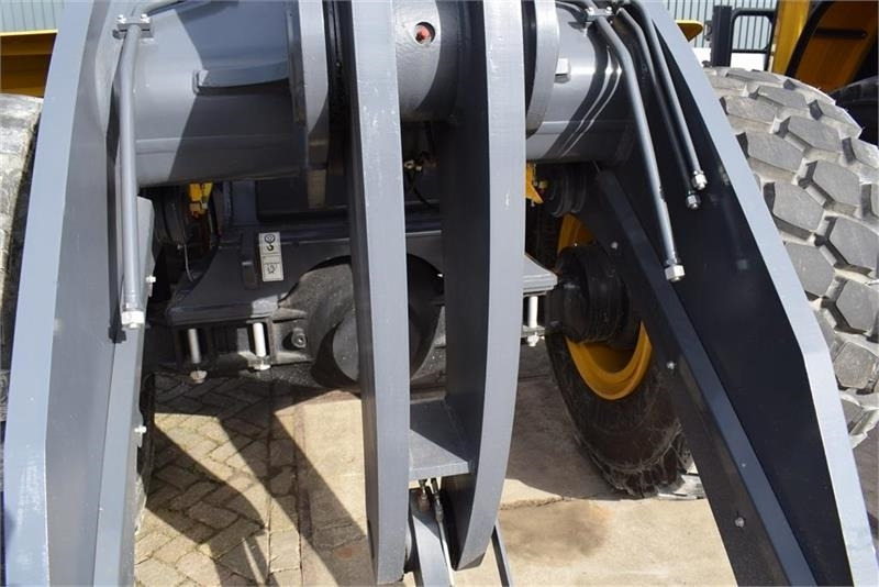 Wheel loader XCMG XC975EV