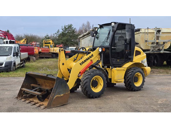 Wheel loader YANMAR V8. 772 original hours.