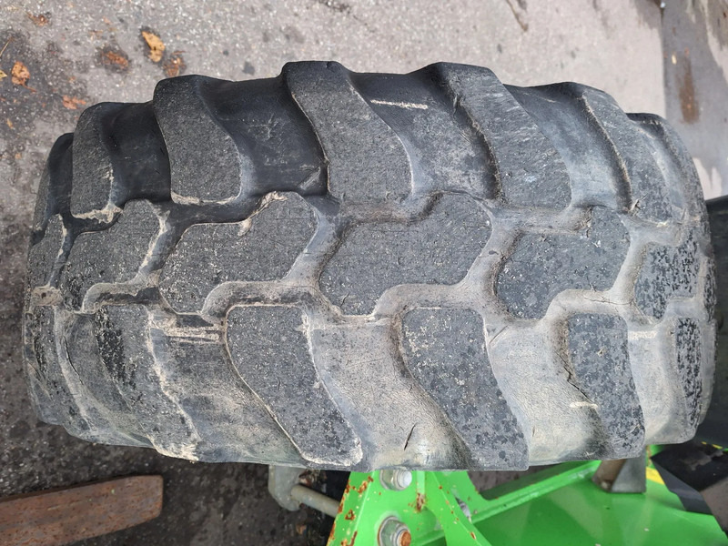 Wheel loader Yanmar V80