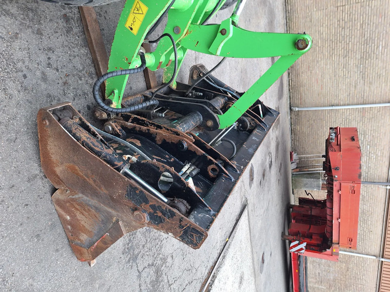 Wheel loader Yanmar V80