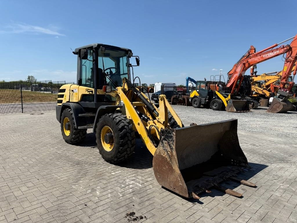 Wheel loader Yanmar V 80