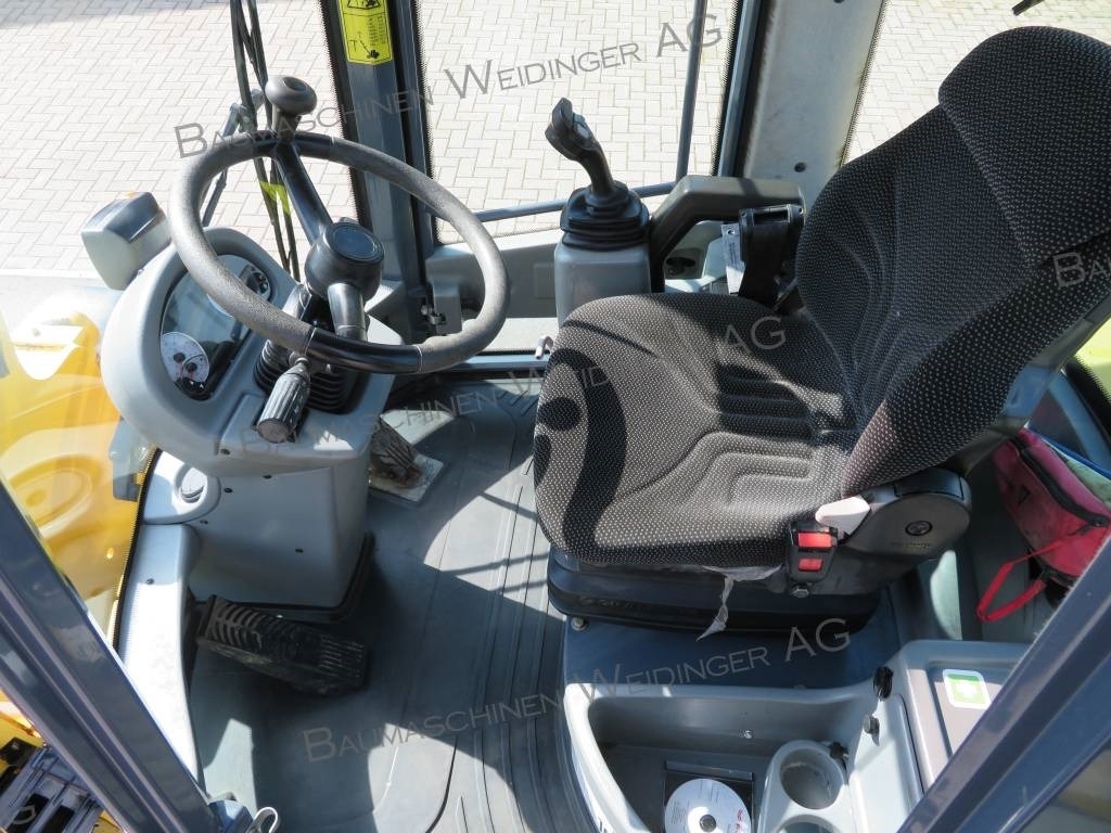 Wheel loader Yanmar V 80